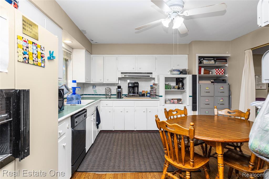 7217 SASHABAW Road, Clarkston, MI 48348 — Photo 33
