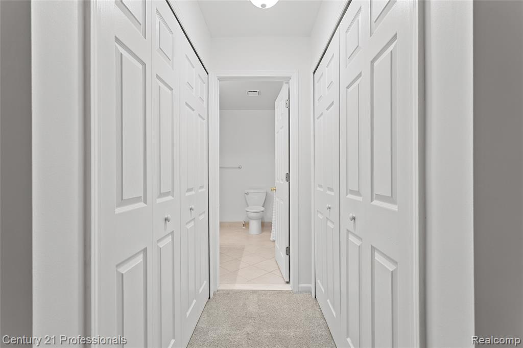 18344 Greenmeadow Drive, Clinton Twp, MI 48038 — Photo 14