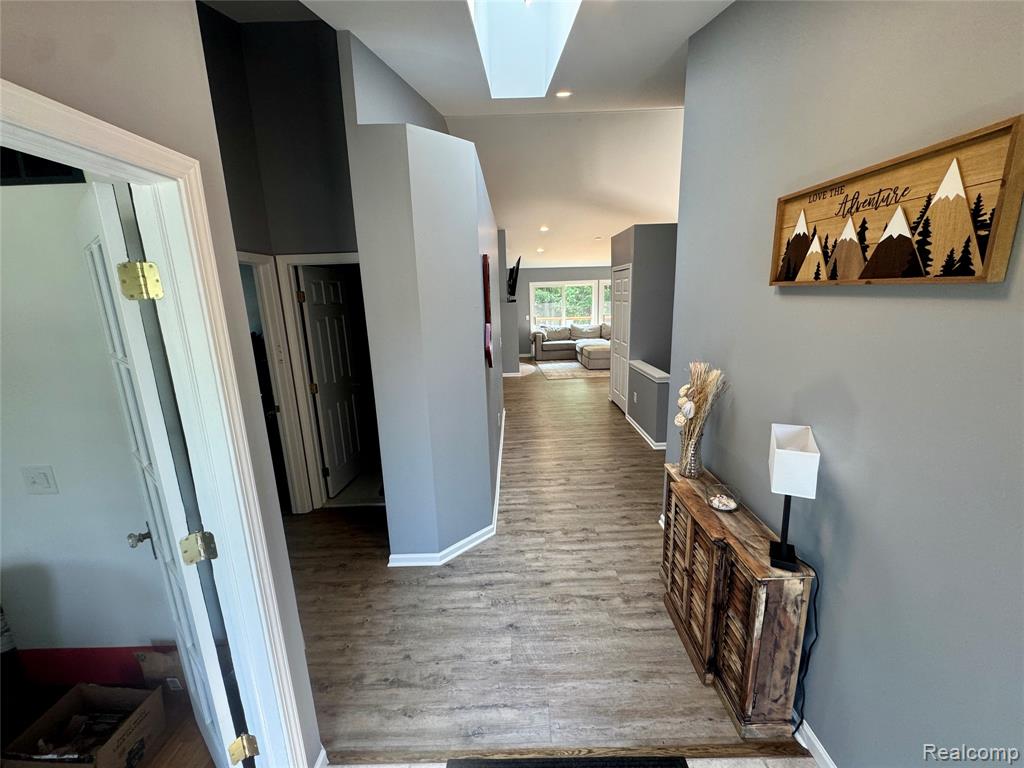 513 River Ridge Drive, Waterford, MI 48327 — Photo 9