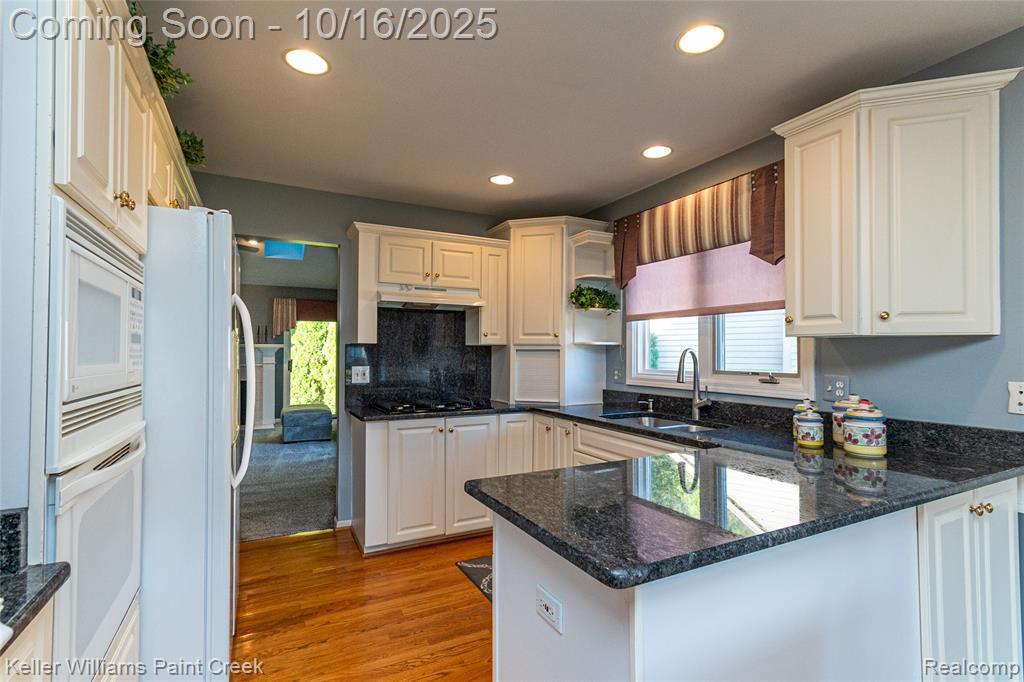 52143 Wolcot Court, Macomb, MI 48042 — Photo 16