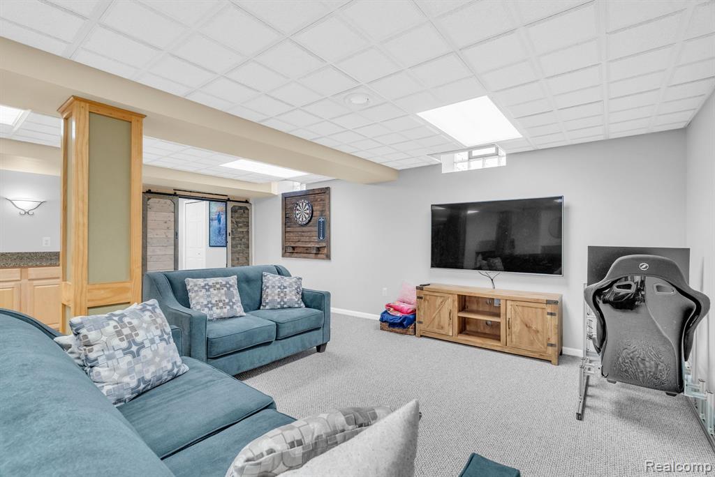 5610 Ortman Drive, Sterling Heights, MI 48314 — Photo 34