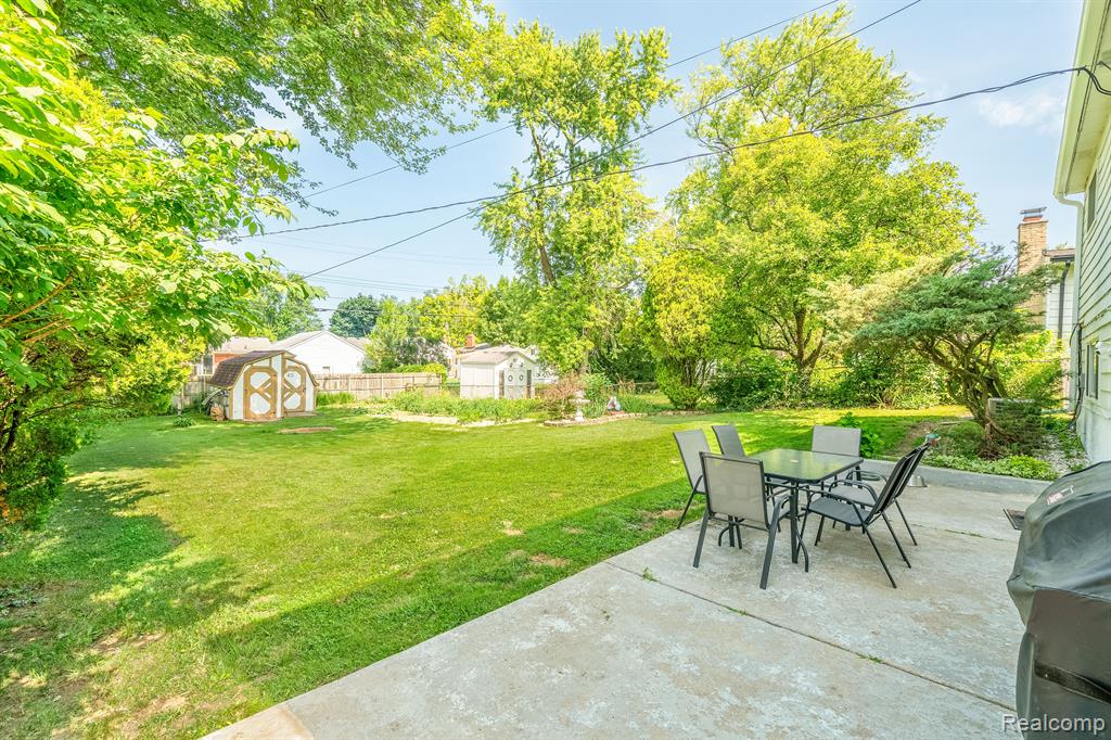 1164 BORGSTROM Avenue, Ypsilanti, MI 48198 — Photo 25