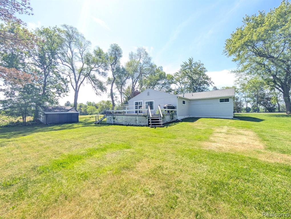 8059 E Mount Morris Road, Otisville, MI 48463 — Photo 24