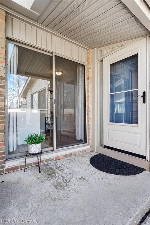 9 Willow Way, Waterford, MI 48328 — Photo 23