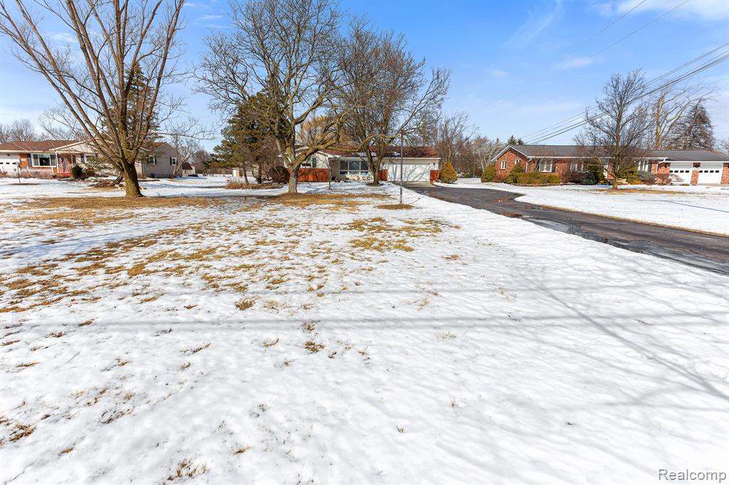 4945 CARLETON ROCKWOOD Road, South Rockwood, MI — Photo 3