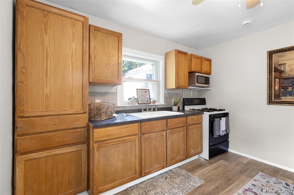 6310 Duncan Street, Taylor, MI 48180 — Photo 11