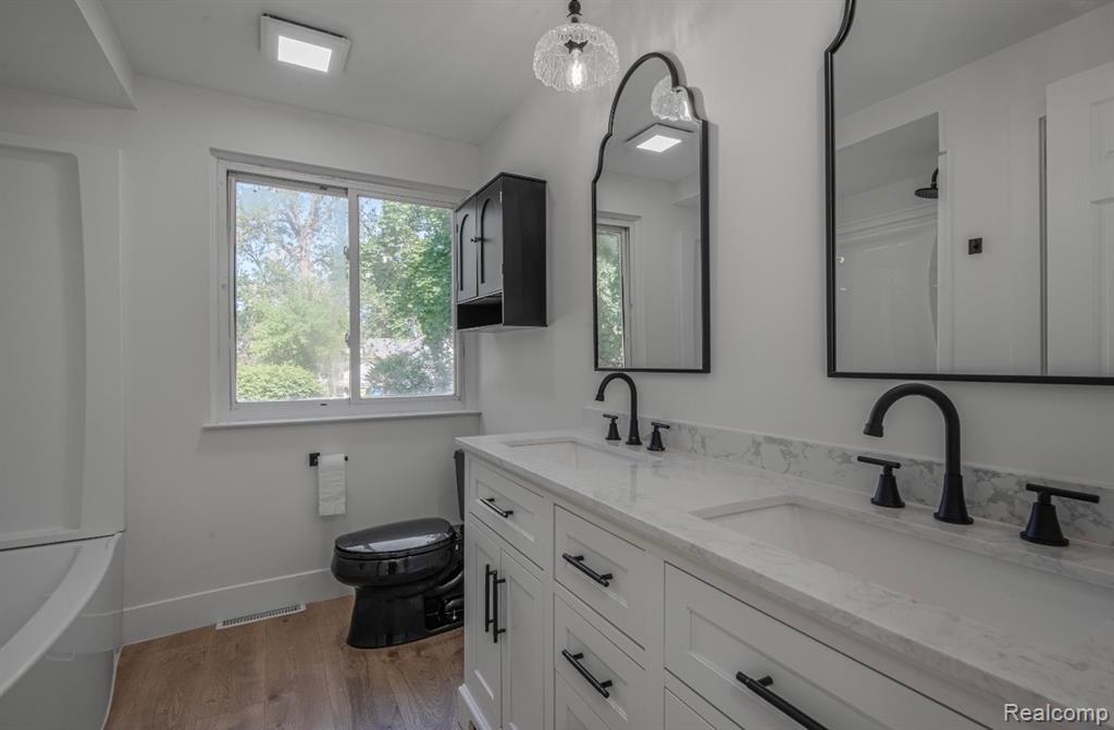 8965 Van Gordon Avenue, White Lake, MI — Photo 11