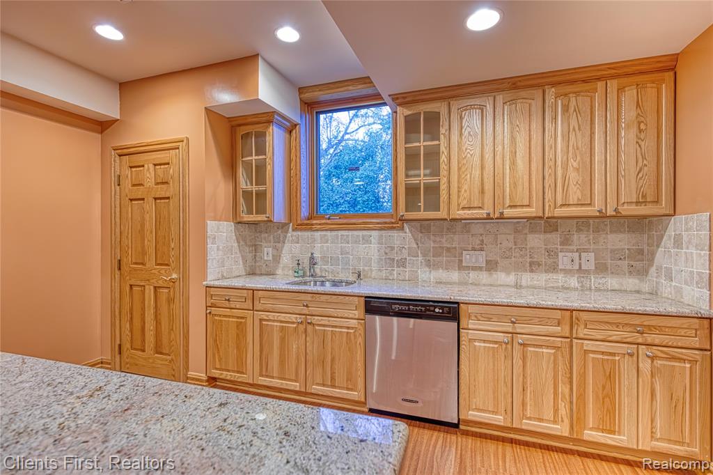 40600 8 Mile Road, Novi, MI 48167 — Photo 70