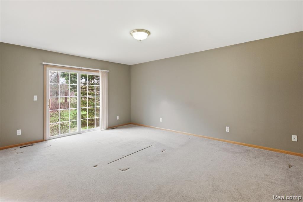 504 Overland Court, Oxford, MI 48371 — Photo 23