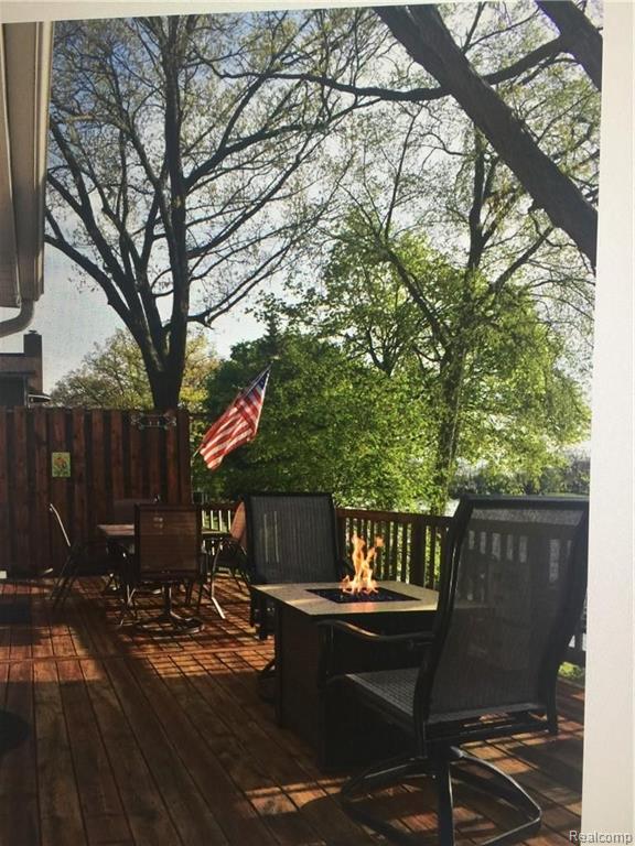 2913 LANSDOWNE Road, Waterford, MI — Photo 17