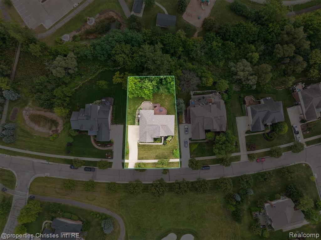15908 CRYSTAL DOWNS E, Northville, MI 48168 — Photo 95