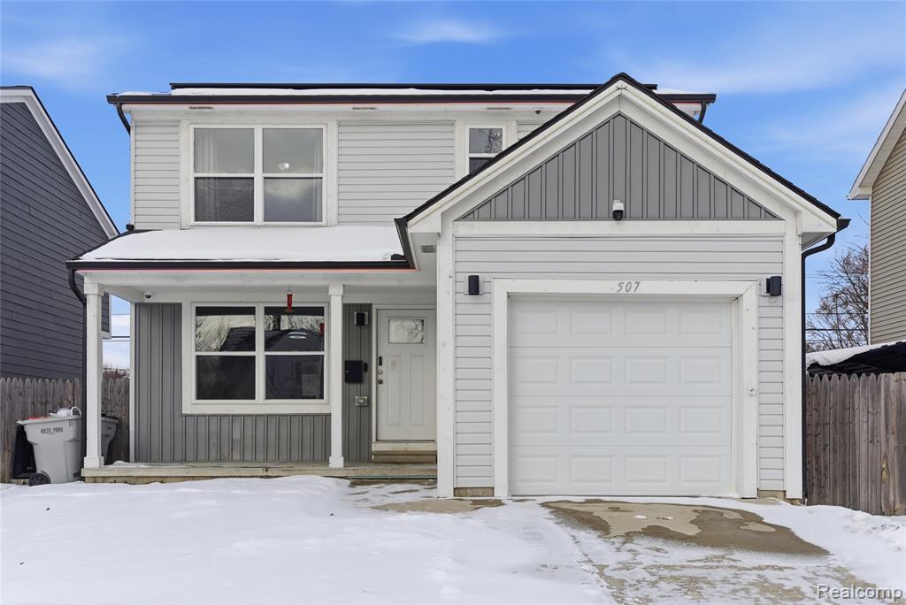 507 E Muir Avenue, Hazel Park, MI 48030