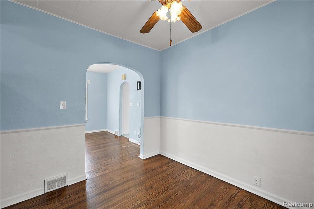 60 W Elmwood Avenue, Clawson, MI — Photo 20