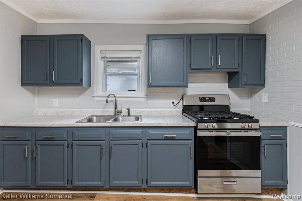 8233 Meadow Avenue, Warren, MI 48089 — Photo 7