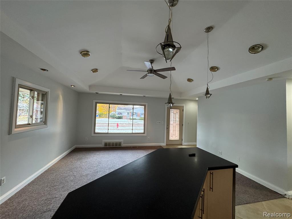 6004 Cronin Drive, Dearborn Heights, MI 48127 — Photo 6