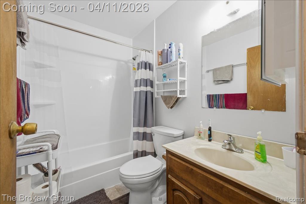 90 N Josephine Avenue, Waterford, MI 48328 — Photo 18