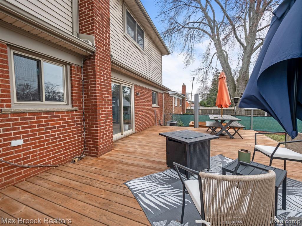 622 ENGLEWOOD Avenue, Royal Oak, MI 48073 — Photo 33