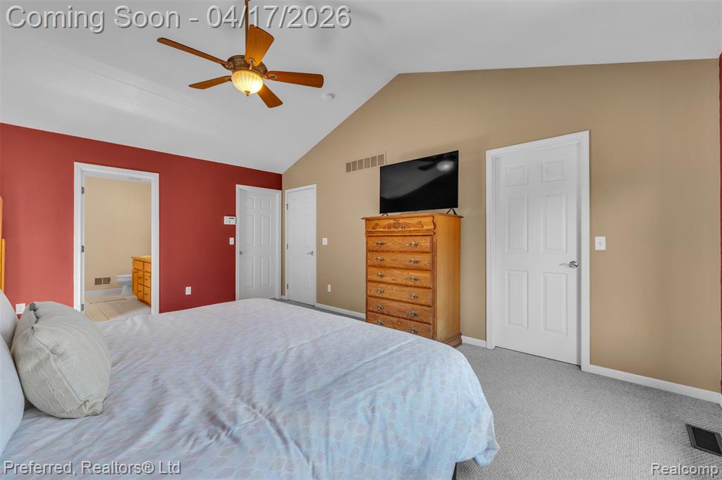 8560 Vista Court, Westland, MI — Photo 43