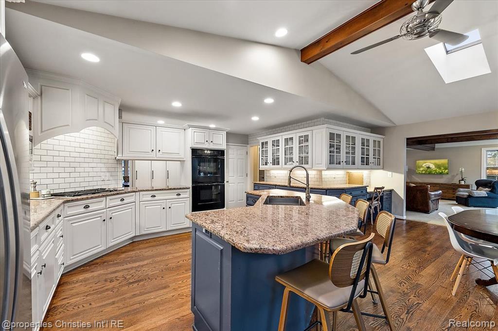 2684 Bradway Boulevard, Bloomfield Hills, MI 48301 — Photo 18
