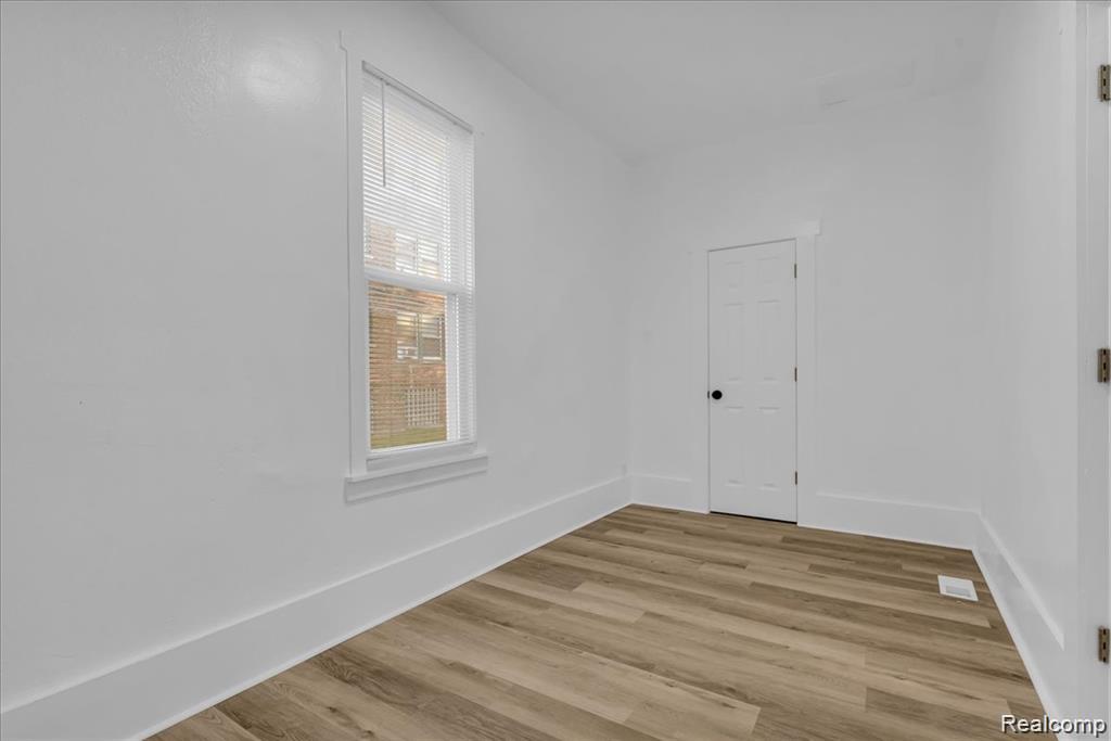2012 Hubbard Street, Detroit, MI 48209 — Photo 11