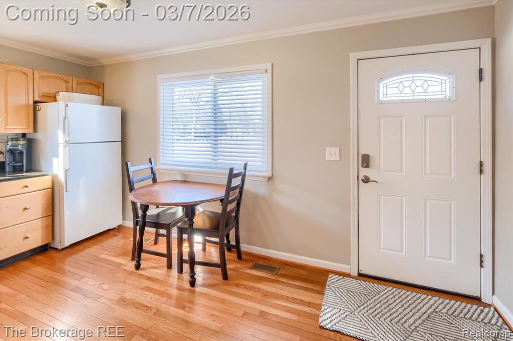 4405 Green Lake Road, West Bloomfield, MI 48323 — Photo 21