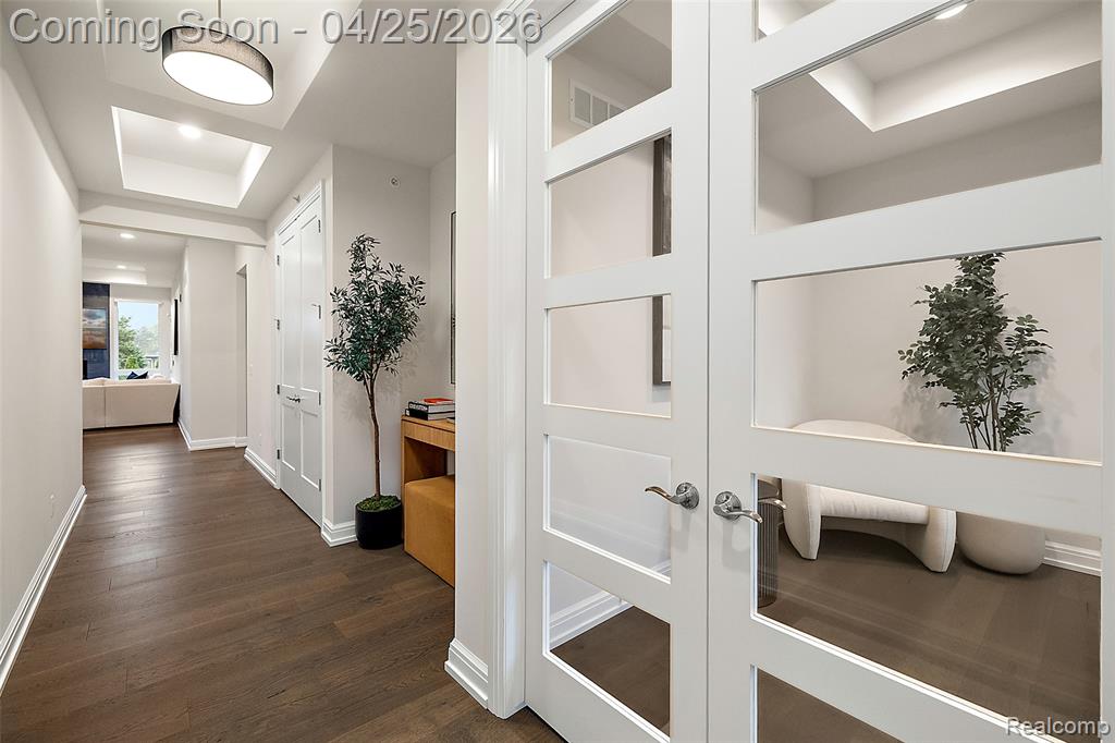 7487 Gramercy Circle, West Bloomfield, MI — Photo 4