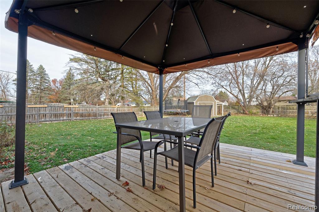 5379 Linden Road, Swartz Creek, MI 48473 — Photo 52