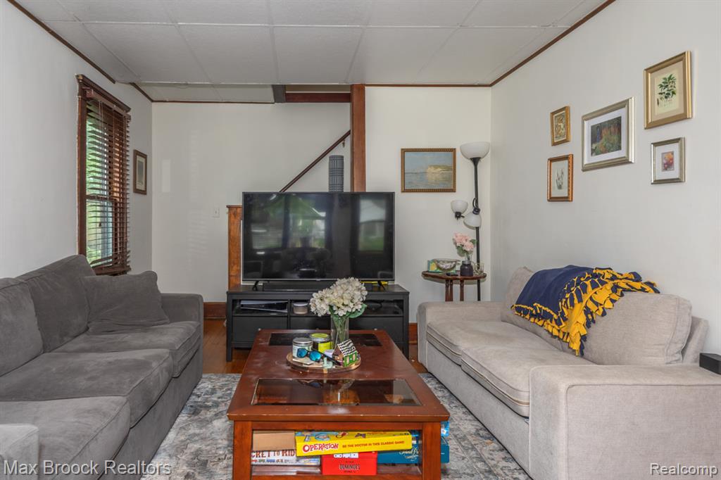 464 E CAMBOURNE Street, Ferndale, MI 48220 — Photo 14