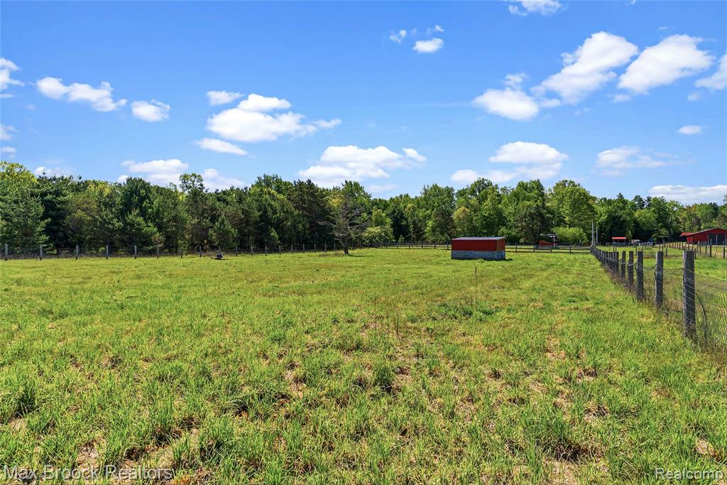 892 W Barnes Lake Road, Columbiaville, MI 48421 — Photo 42