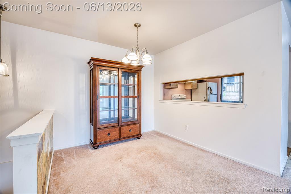 44750 Bayview Drive, 37, Novi, MI 48377 — Photo 9