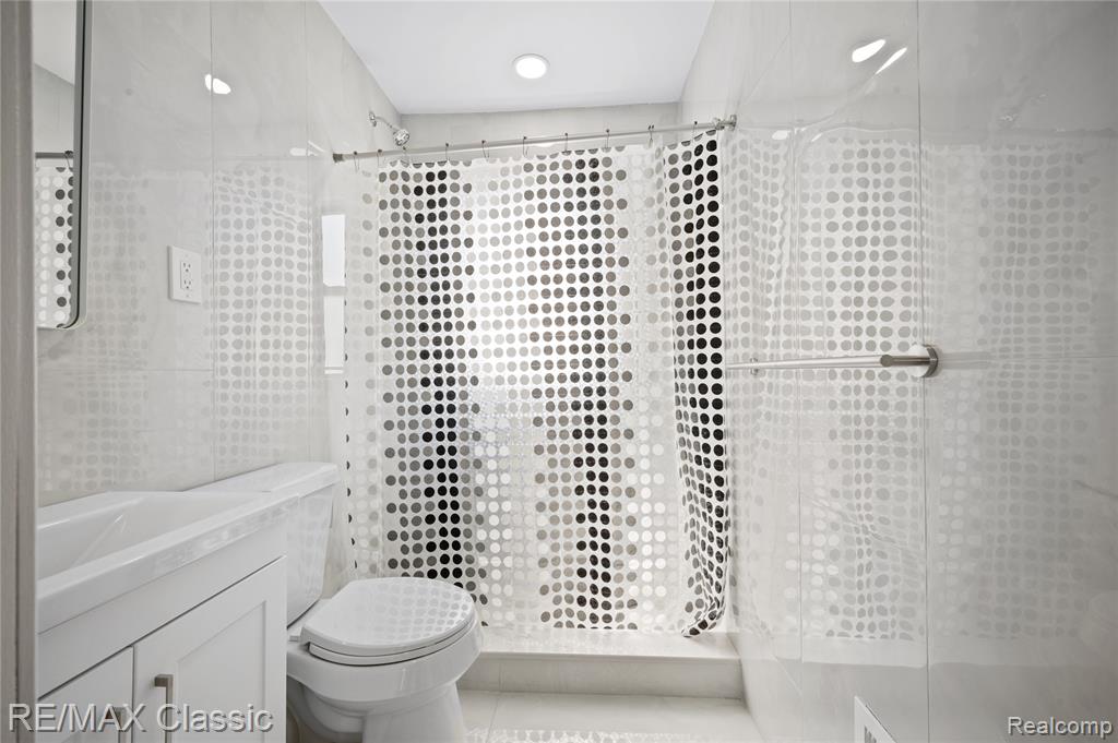 7239 Barrie Street, Dearborn, MI 48126 — Photo 30