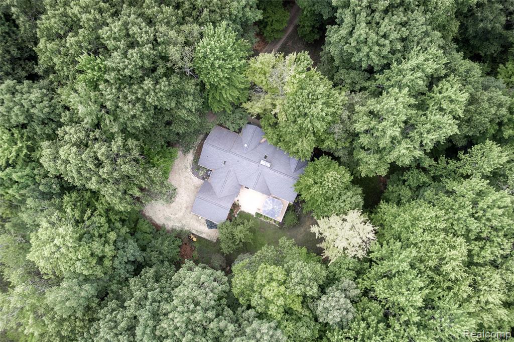1613 Tu Van Trail, Leonard, MI 48367 — Photo 46