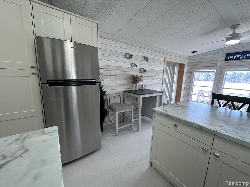 2221 Grass Lake Avenue, 30, Lake, MI 48632 — Photo 15