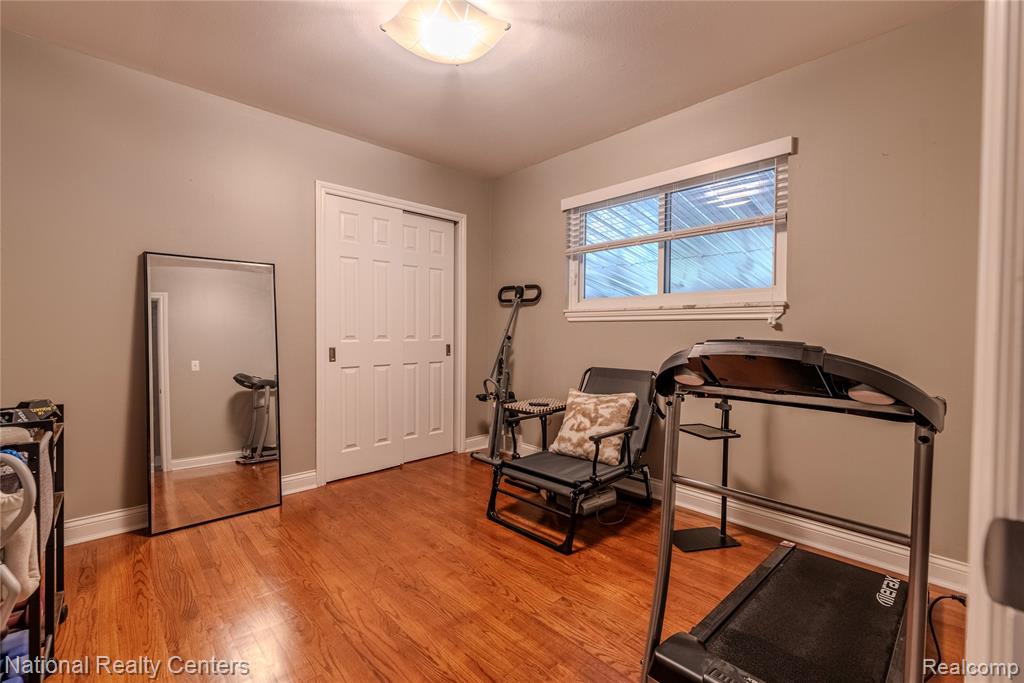 4760 Red Maple Drive, Warren, MI 48092 — Photo 17
