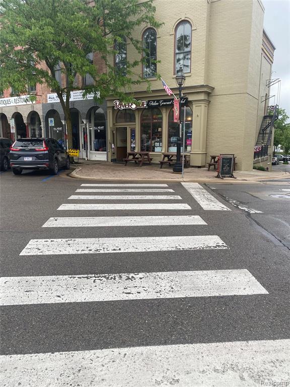 939 E Fulton Street, Grand Rapids, MI, 49503