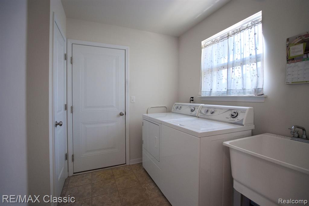 771 Snyder Street, Oxford, MI 48371 — Photo 23