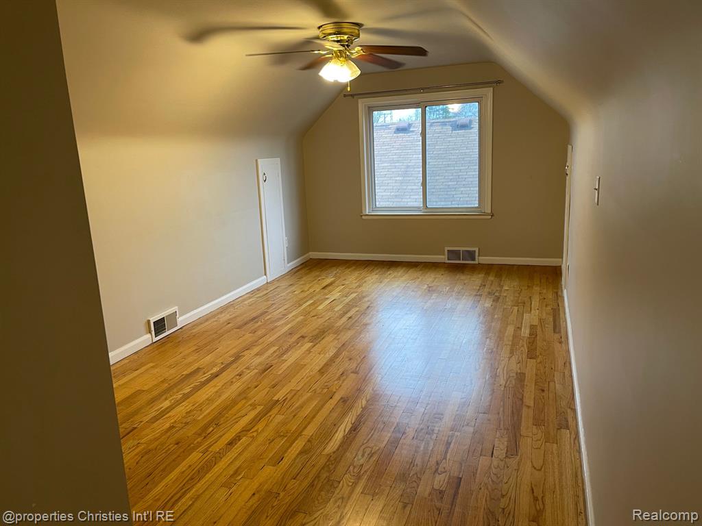 724 Winchester Avenue, Lincoln Park, MI 48146 — Photo 16