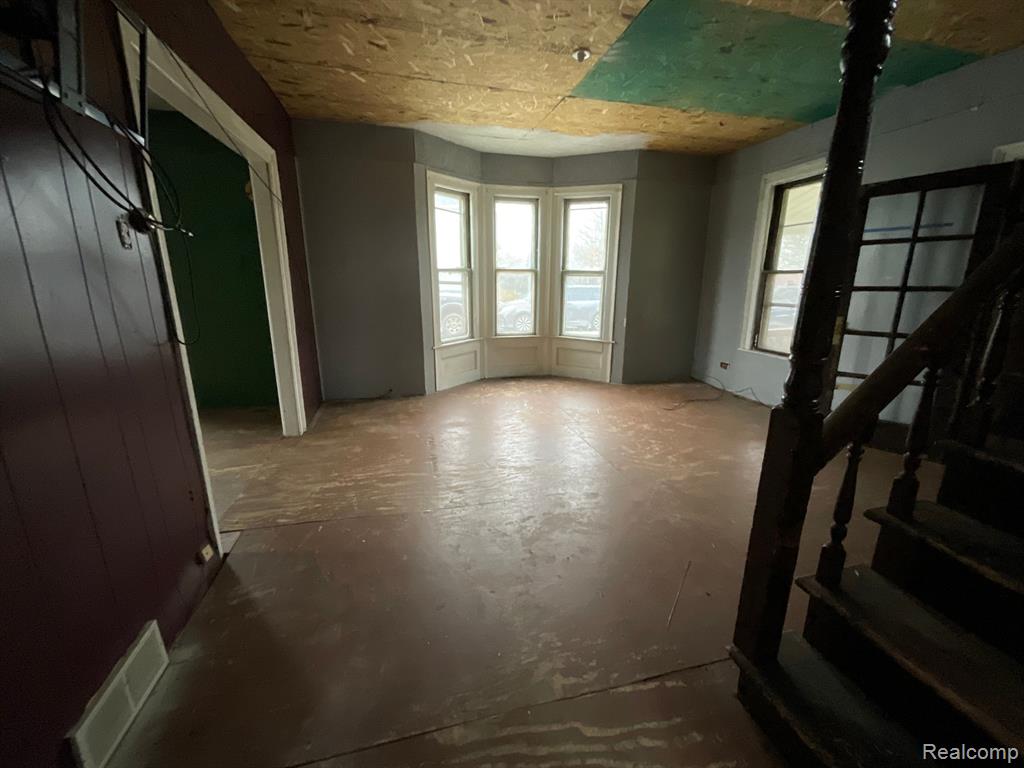 4530 EAST Road, Leonard, MI 48367 — Photo 12