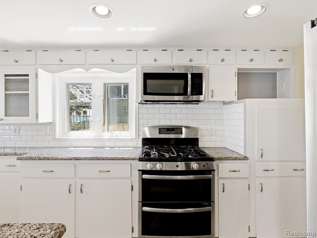 1265 River Road, St. Clair, MI 48079 — Photo 28