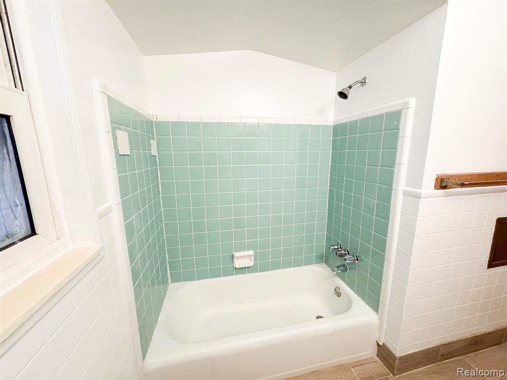 4227 Eastlawn Avenue, Wayne, MI 48184 — Photo 11