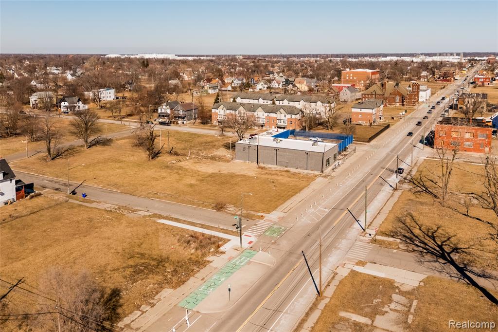 8911 Kercheval Street, Detroit, MI 48214 — Photo 5