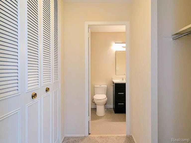 1050 Wall Street, 2E, Ann Arbor, MI 48105 — Photo 12