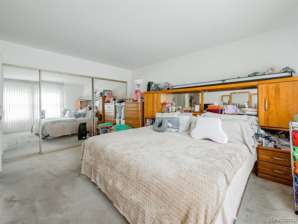 6775 Cedarbrook Drive, Bloomfield Hills, MI 48301 — Photo 16