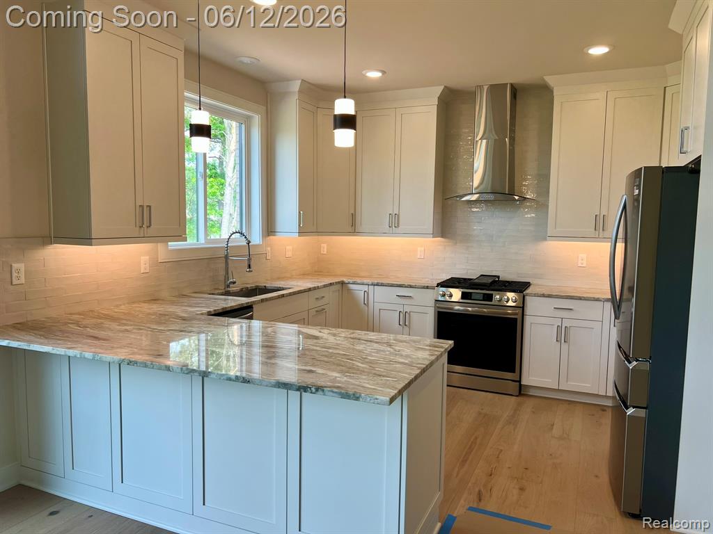 2934 W Walton Boulevard, Waterford, MI 48329 — Photo 12