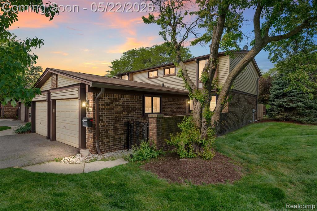 32105 W 12 Mile Road, Farmington, MI 48334 — front exterior