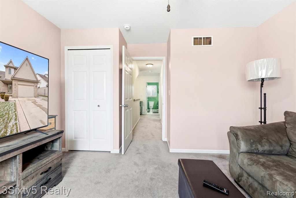 33188 Mallard Drive, Rockwood, MI — Photo 18