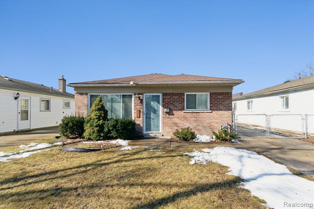 6491 N WAVERLY Street, Dearborn Heights, MI 48127 — Photo 3