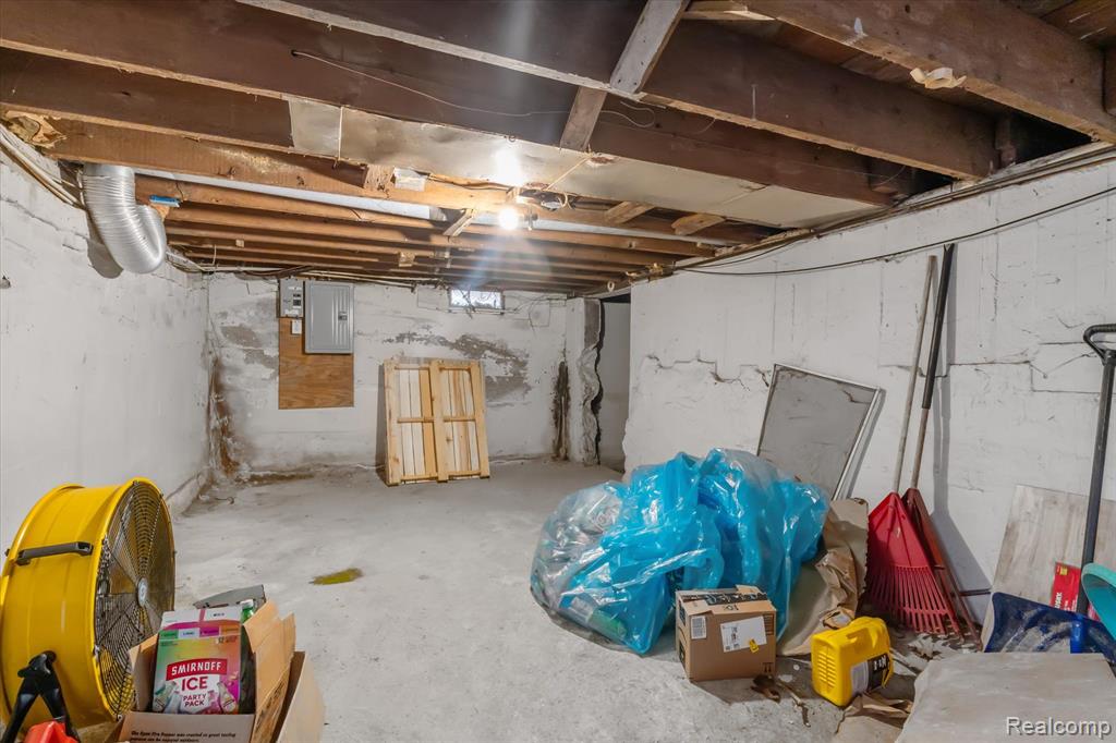444 S WILLIAM Street, Marine, MI — Photo 25