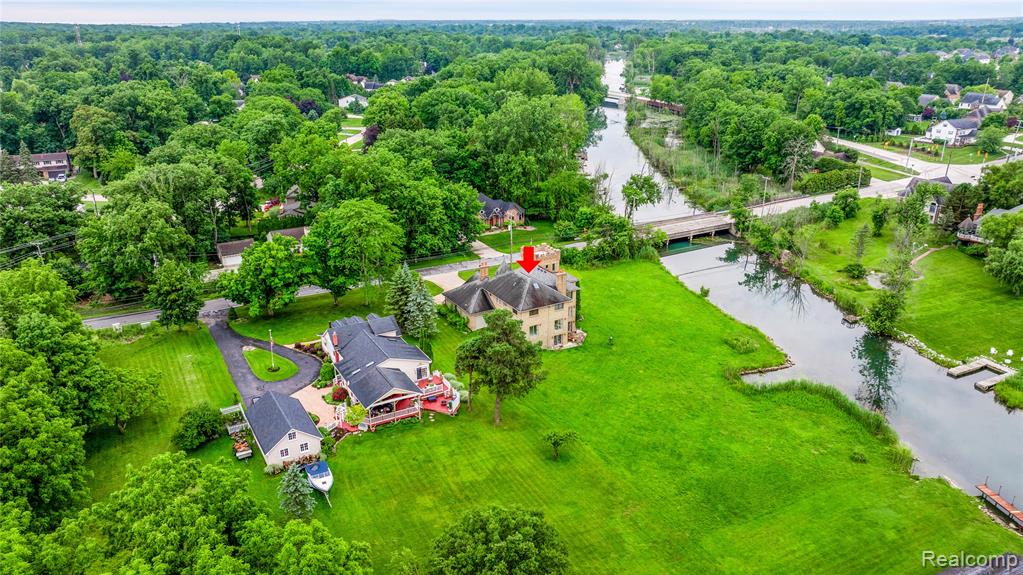 9000 Ferry Road, Grosse Ile, MI 48138 — Photo 17