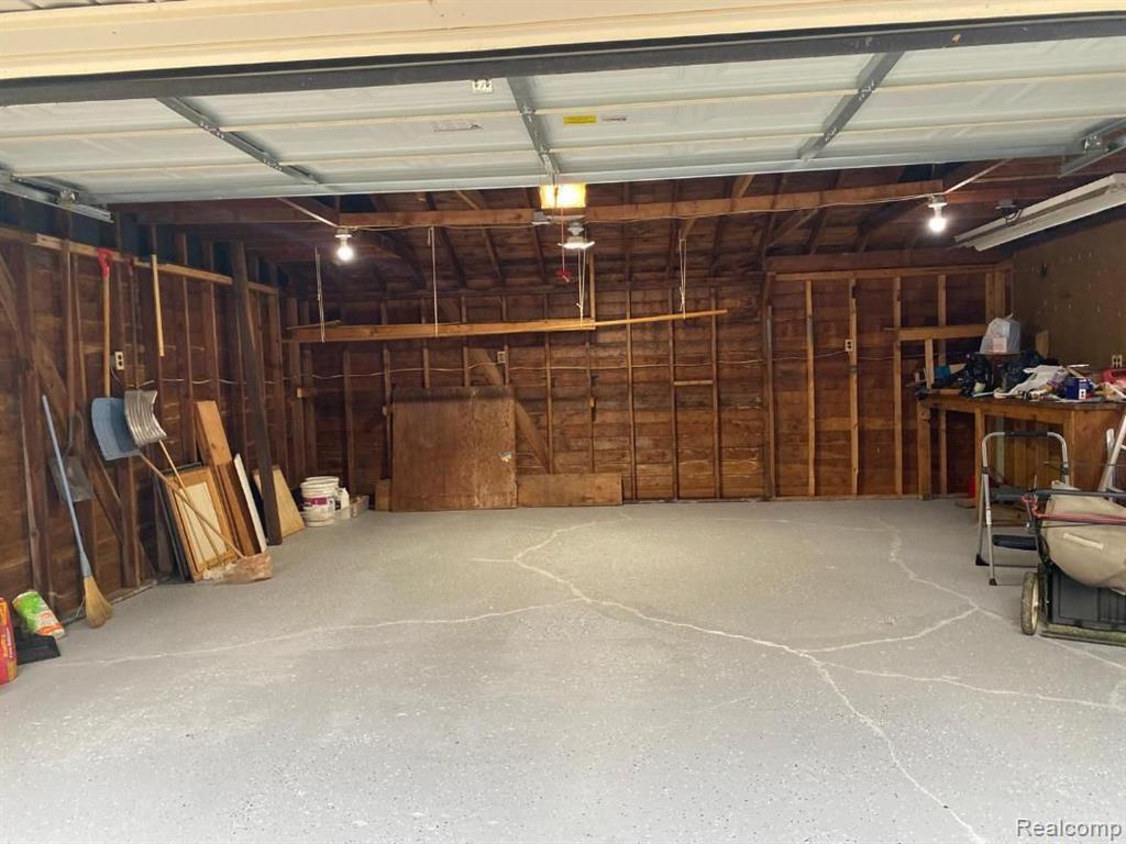 6630 NORBORNE Avenue, Dearborn Heights, MI 48127 — Photo 4